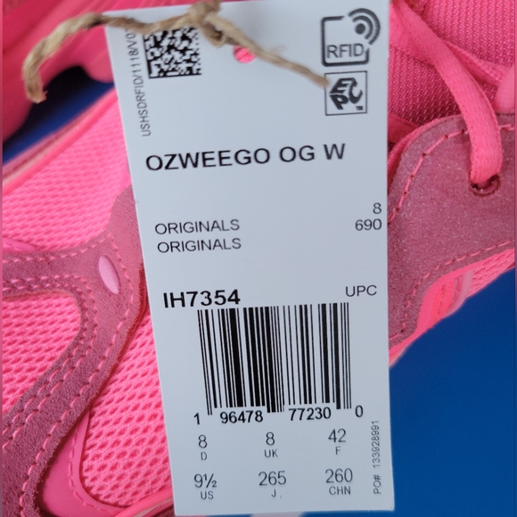 ADIDAS Ozweego Sneakers - Picture 7 of 9